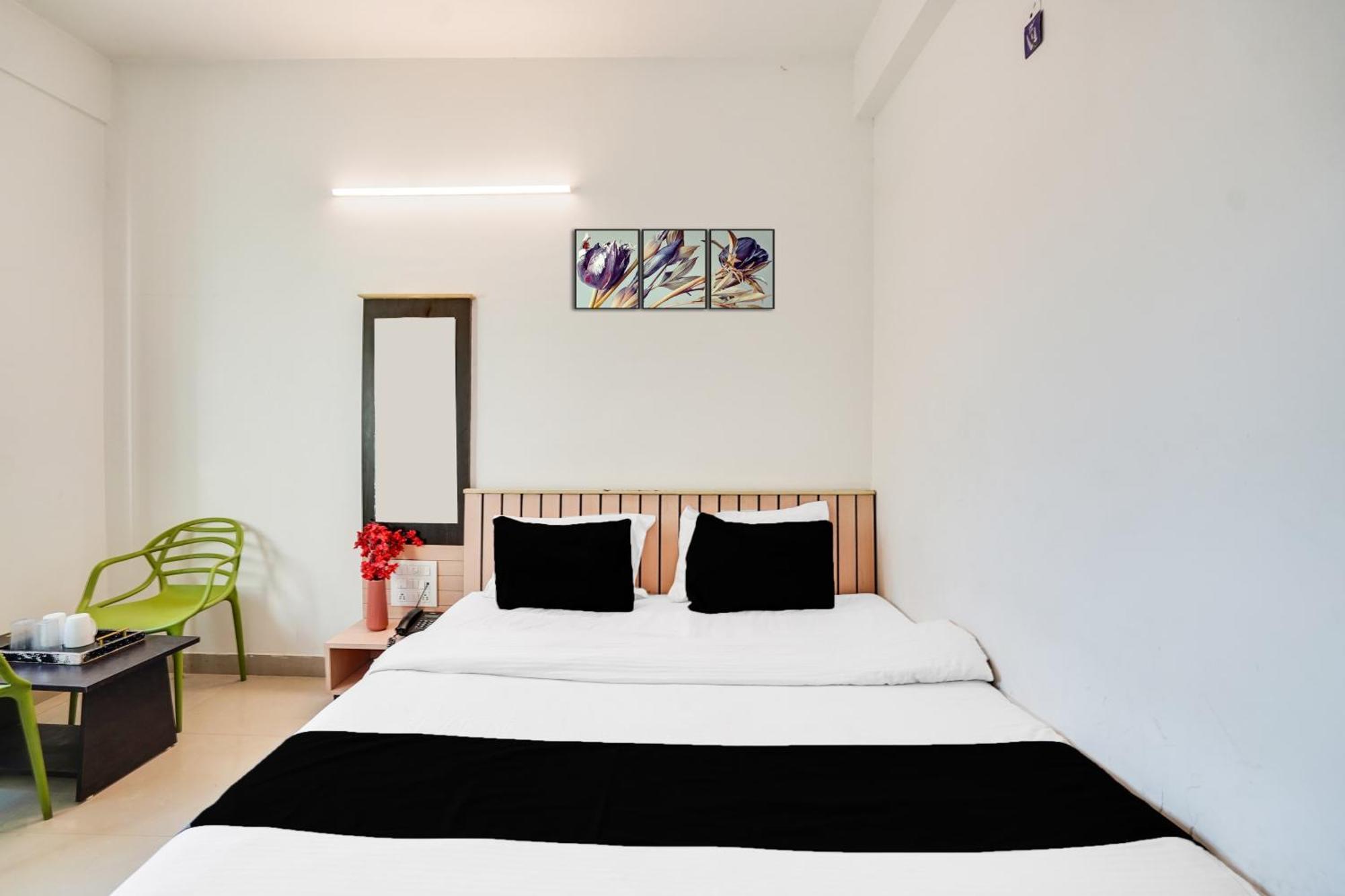 Hotel O Danish Nagar Hosangabad Rd โบปาล ภายนอก รูปภาพ